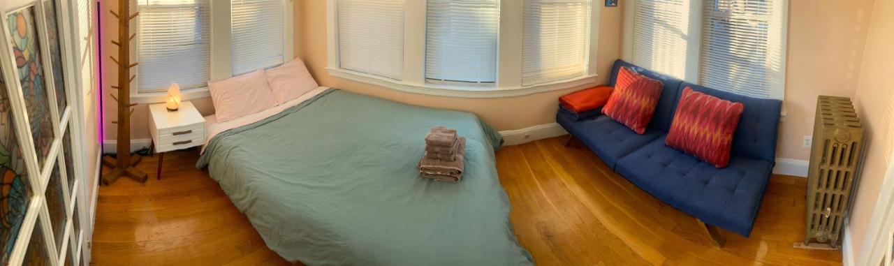 Near Train Station Gorgeous 3-Bedroom Apartment With Patios Boston Luaran gambar