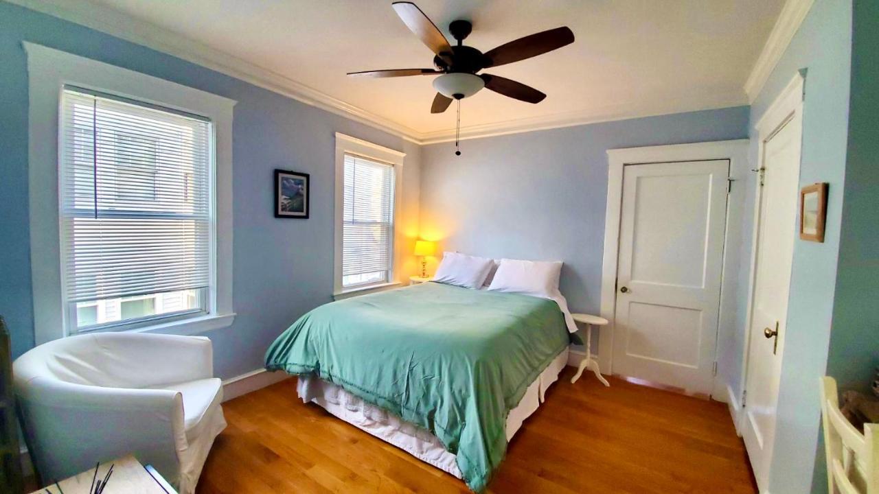 Near Train Station Gorgeous 3-Bedroom Apartment With Patios Boston Luaran gambar
